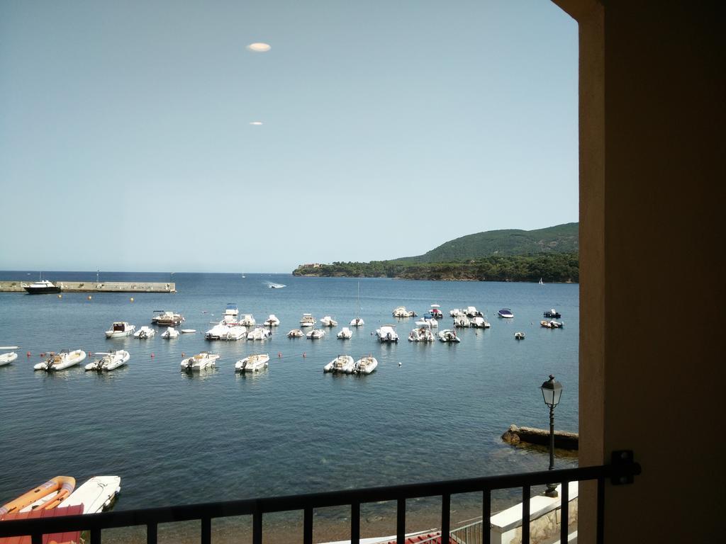 Hotel L'Approdo Порто Адзуро Стая снимка