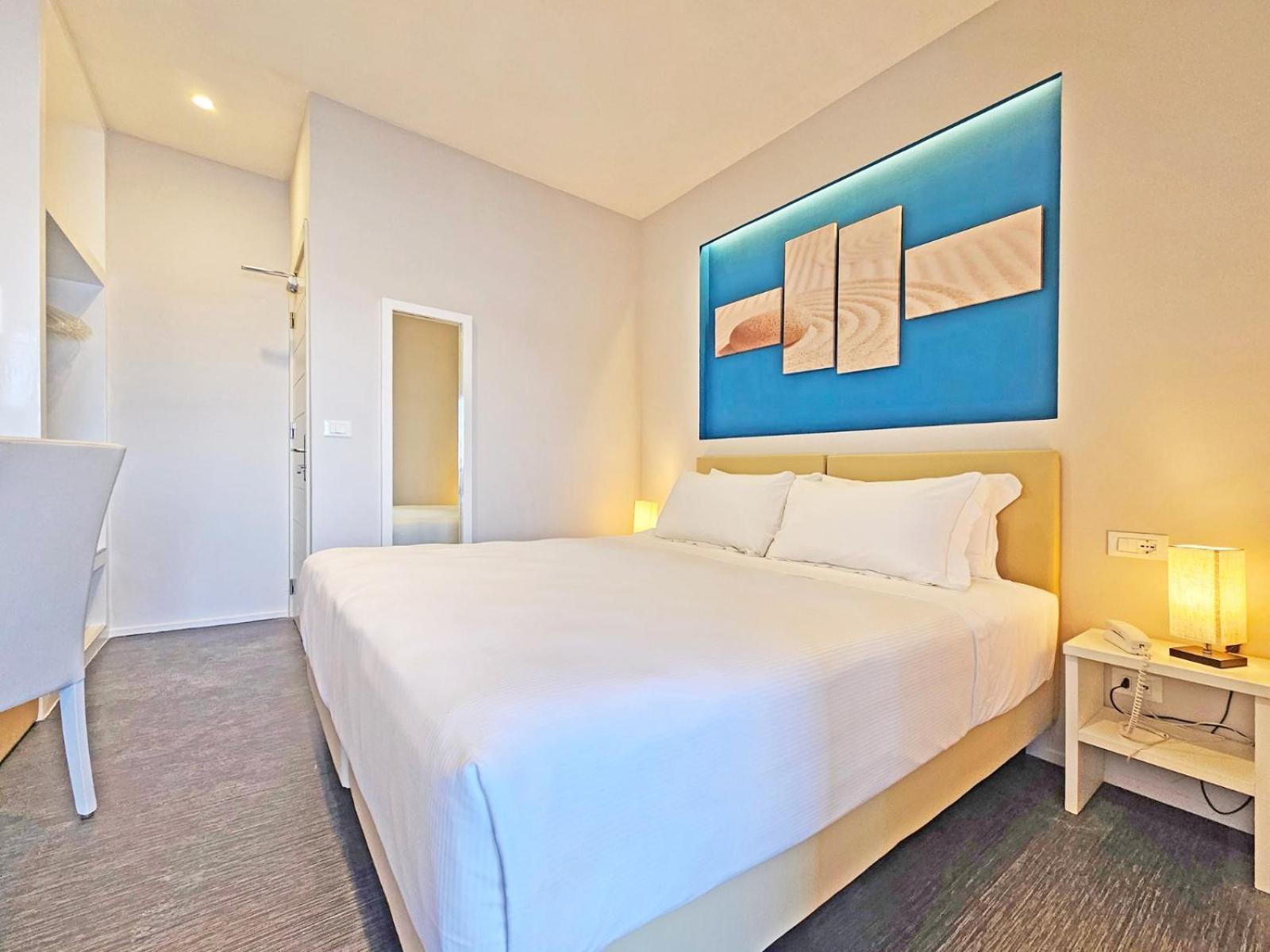 Hotel L'Approdo Порто Адзуро Екстериор снимка