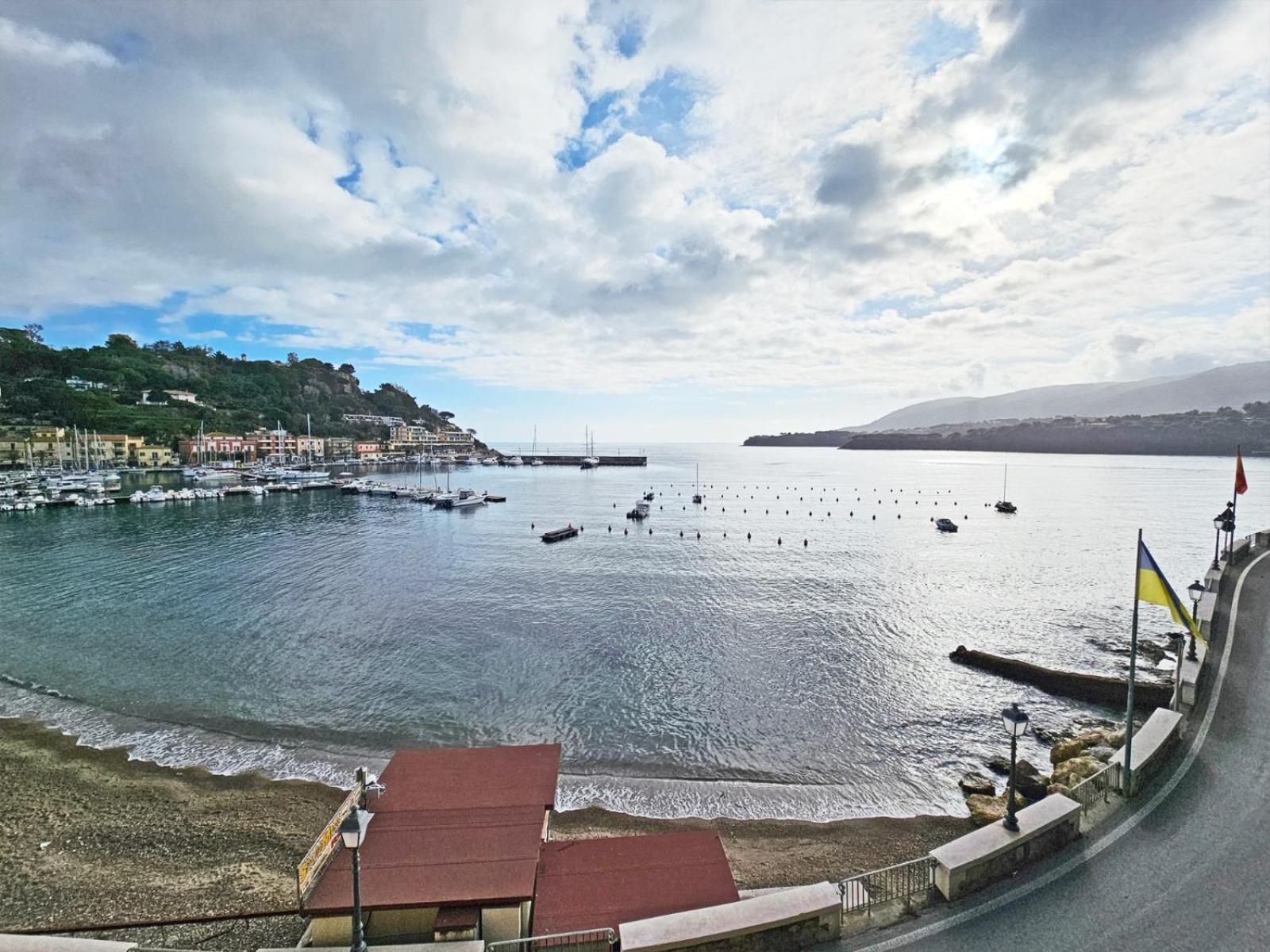 Hotel L'Approdo Порто Адзуро Екстериор снимка