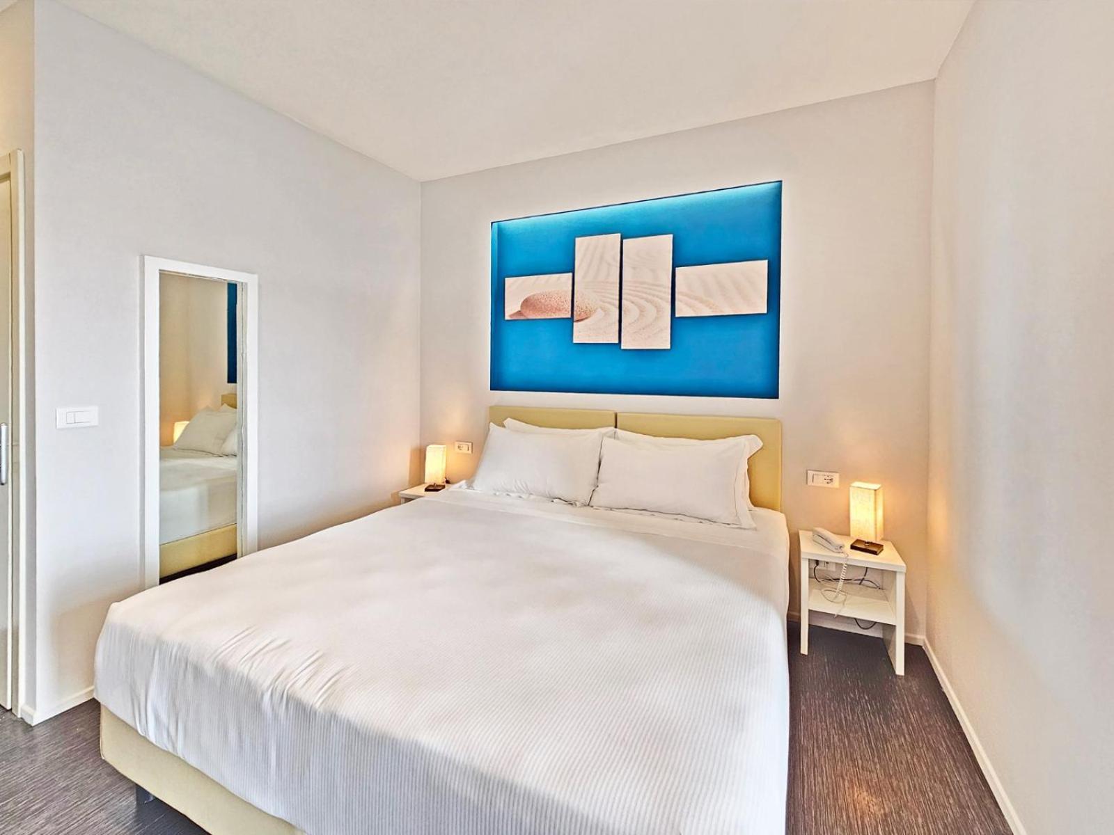 Hotel L'Approdo Порто Адзуро Екстериор снимка