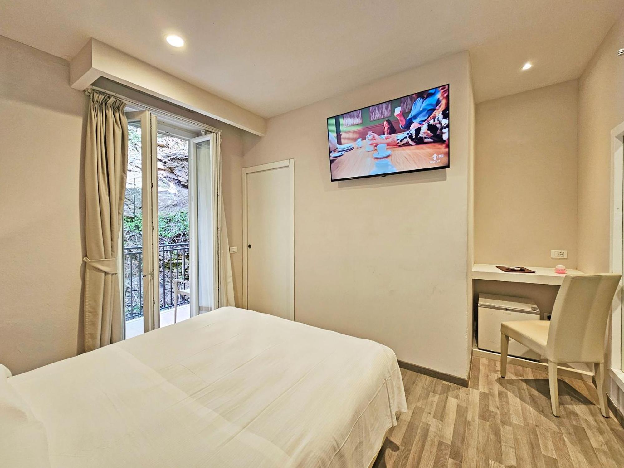 Hotel L'Approdo Порто Адзуро Екстериор снимка