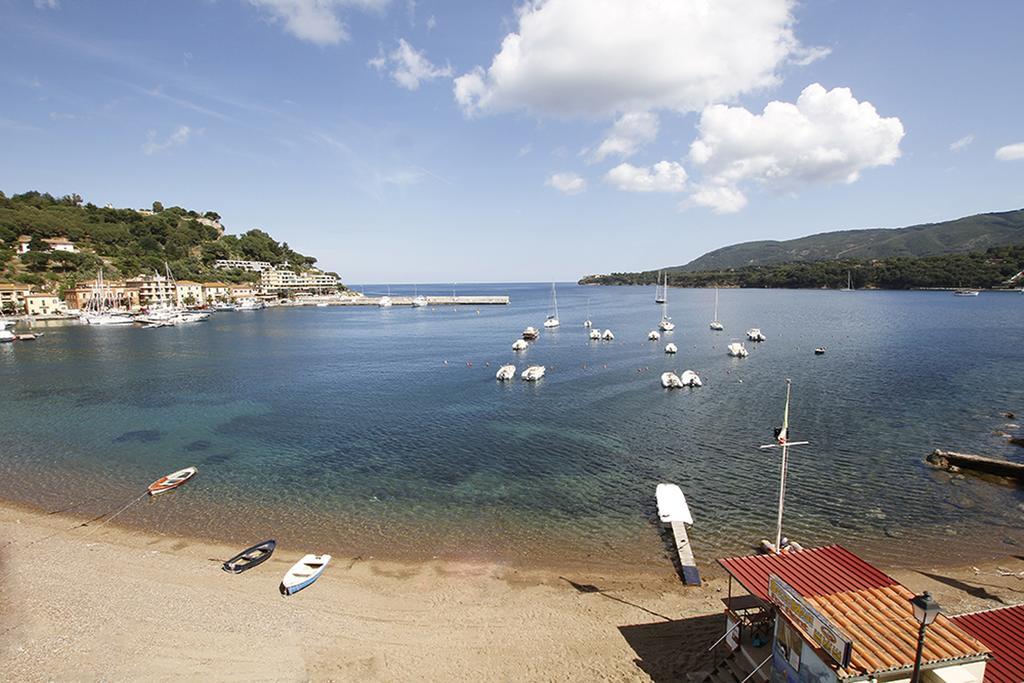 Hotel L'Approdo Порто Адзуро Стая снимка